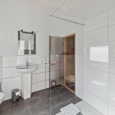 Holiday home Cozy In Krems Iiwarderbrueck